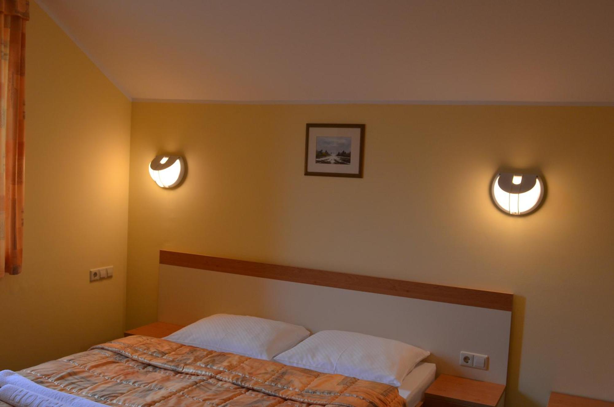 Hotel Zarja Hočko Pohorje Habitación foto